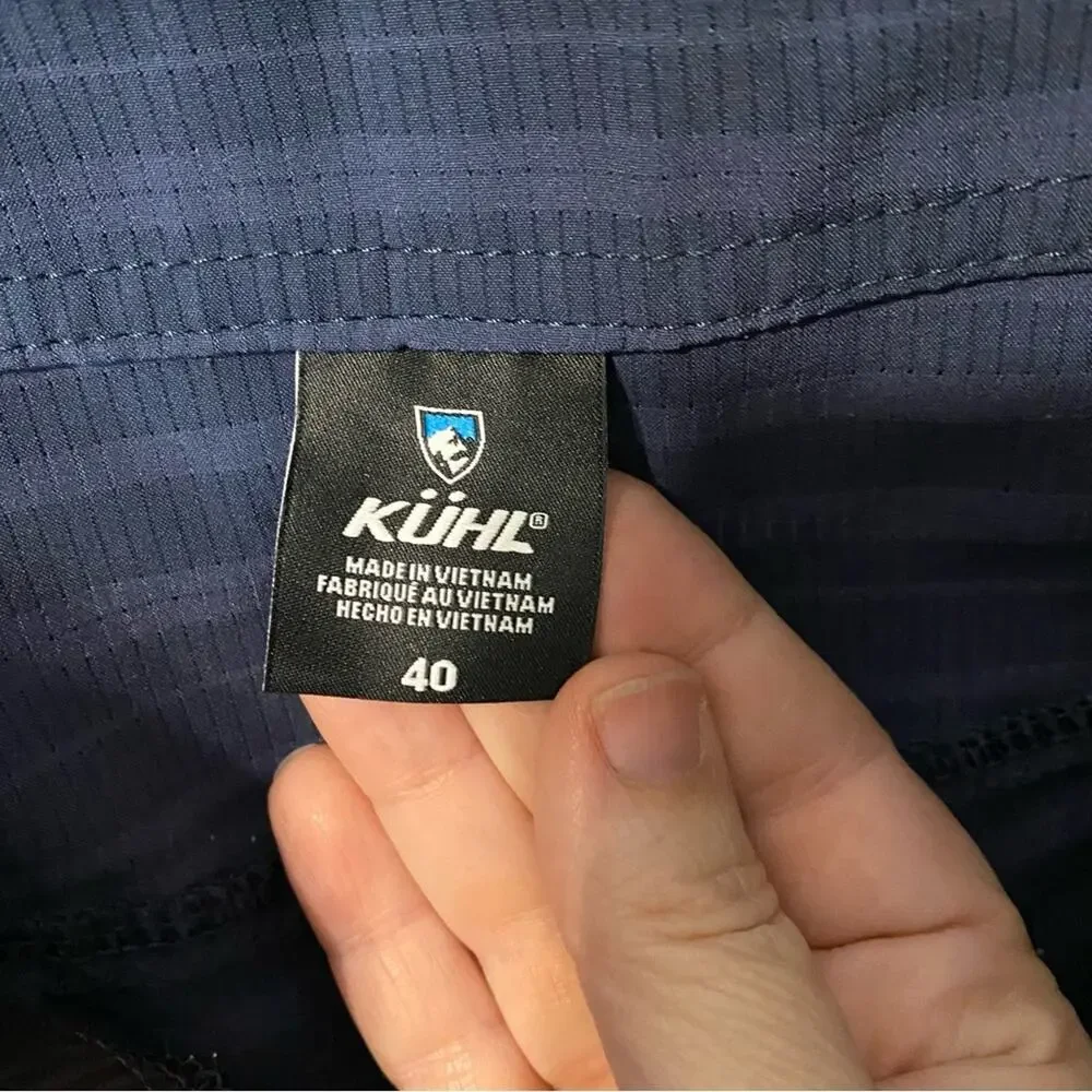 Kuhl Navy Blue shorts outdoors hiking camping fishing recreation size 40 men